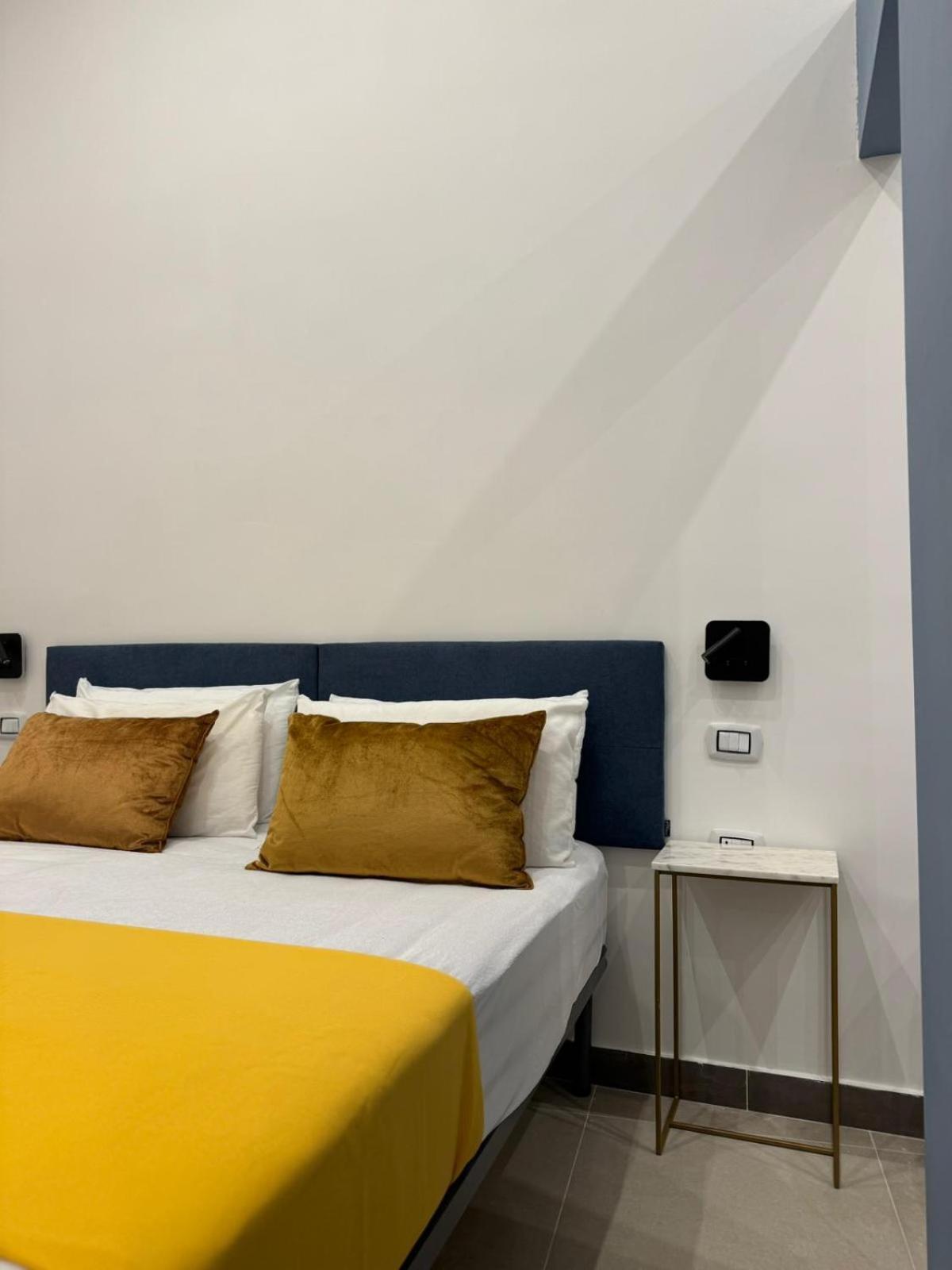 Art Suite San Liborio Napoli Eksteriør billede
