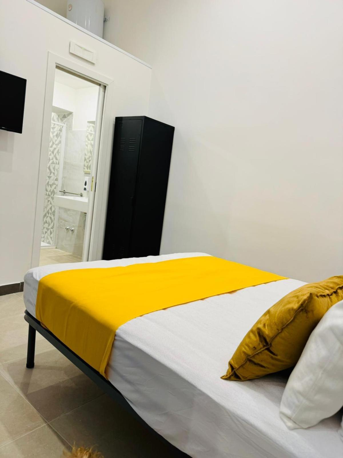 Art Suite San Liborio Napoli Eksteriør billede